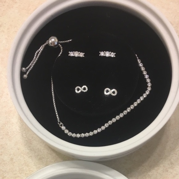 Pandora Jewelry - Pandora Earrings and Bracelet Set